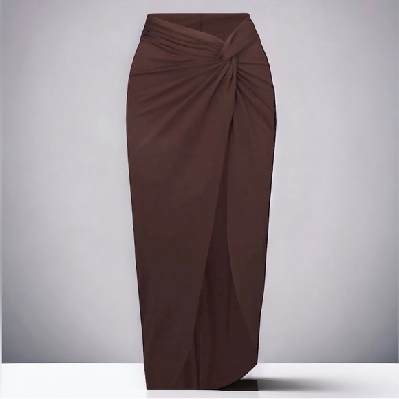 NWT SKIMS Signature Sarong Swim Skirt. Size XL. Cocoa - Picture 3 of 8